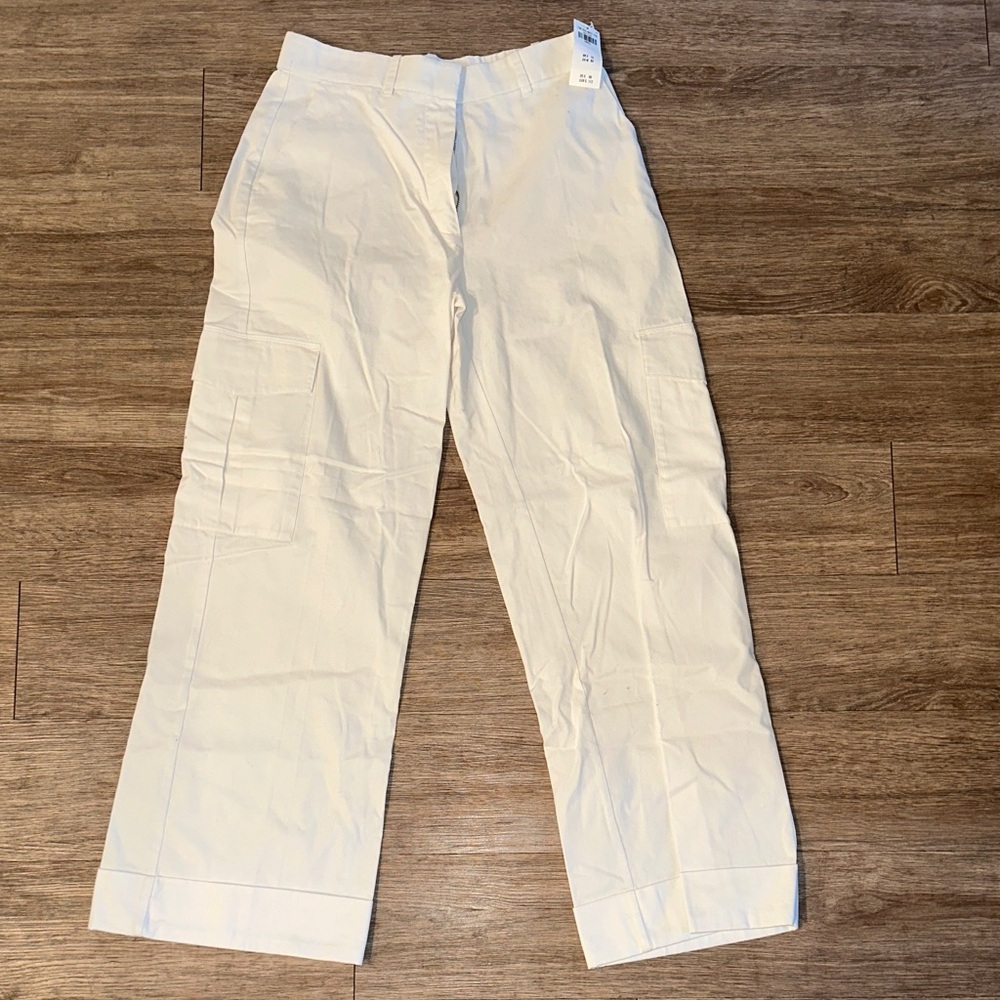 Abercrombie Women’s White Cargo Pants
